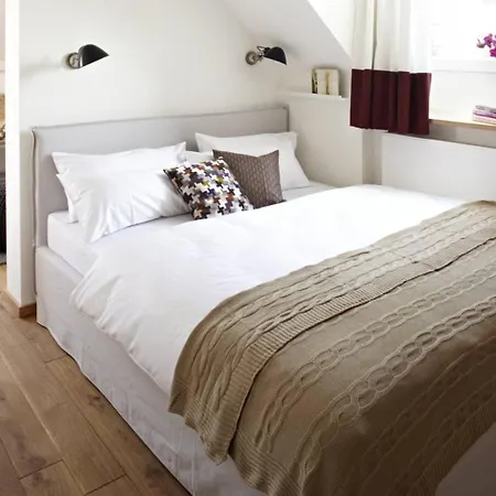 Koenigsschlaf No5 - Barrierefrei, Chic & Gemuetlich In Der Altstadt Konstanz