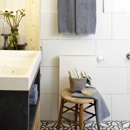 Koenigsschlaf No5 - Barrierefrei, Chic & Gemuetlich In Der Altstadt * Konstanz