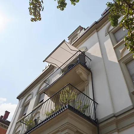 Koenigsschlaf No5 - Barrierefrei, Chic & Gemuetlich In Der Altstadt