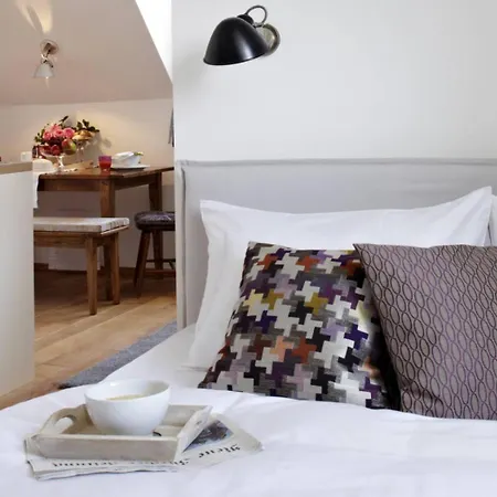 Apartment Koenigsschlaf No5 - Barrierefrei, Chic & Gemuetlich In Der Altstadt