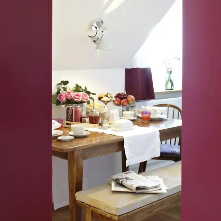 Koenigsschlaf No5 - Barrierefrei, Chic & Gemuetlich In Der Altstadt Apartment