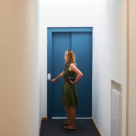 Koenigsschlaf No5 - Barrierefrei, Chic & Gemuetlich In Der Altstadt Apartment *